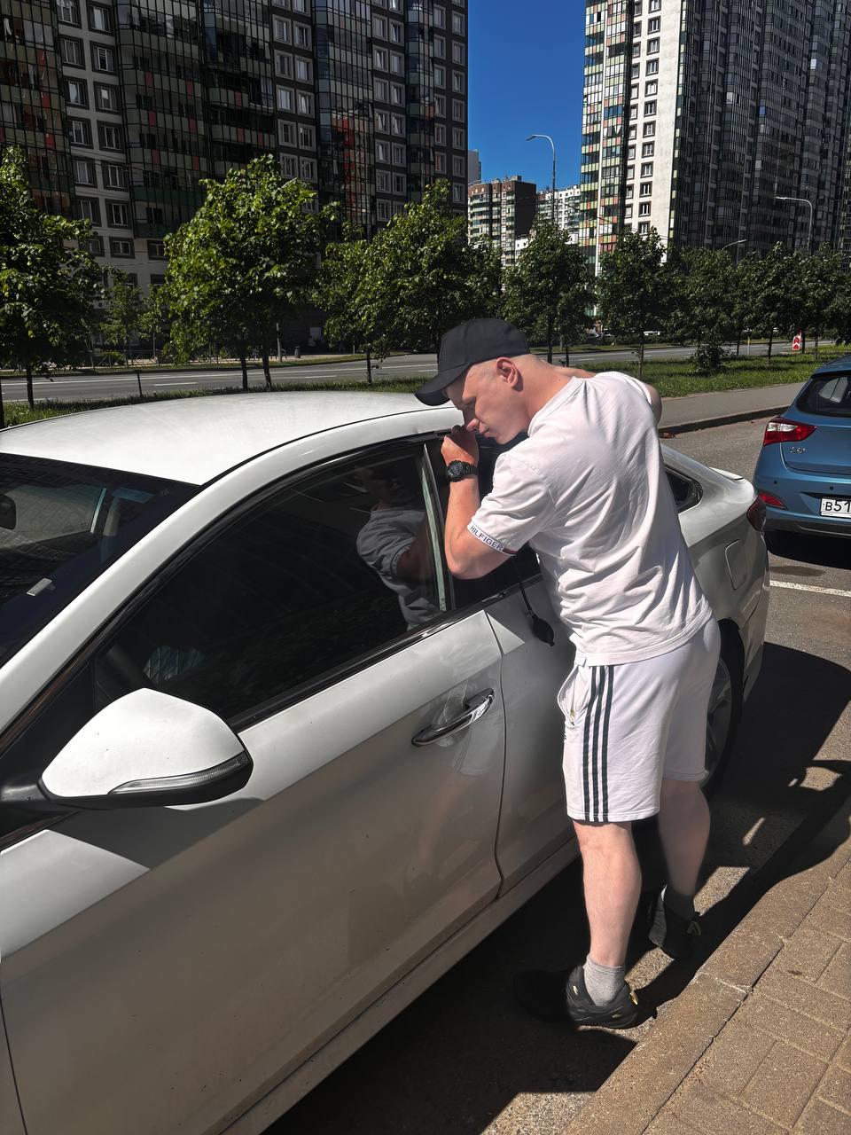 Вскрытие автомобиля без повреждений в Никольском